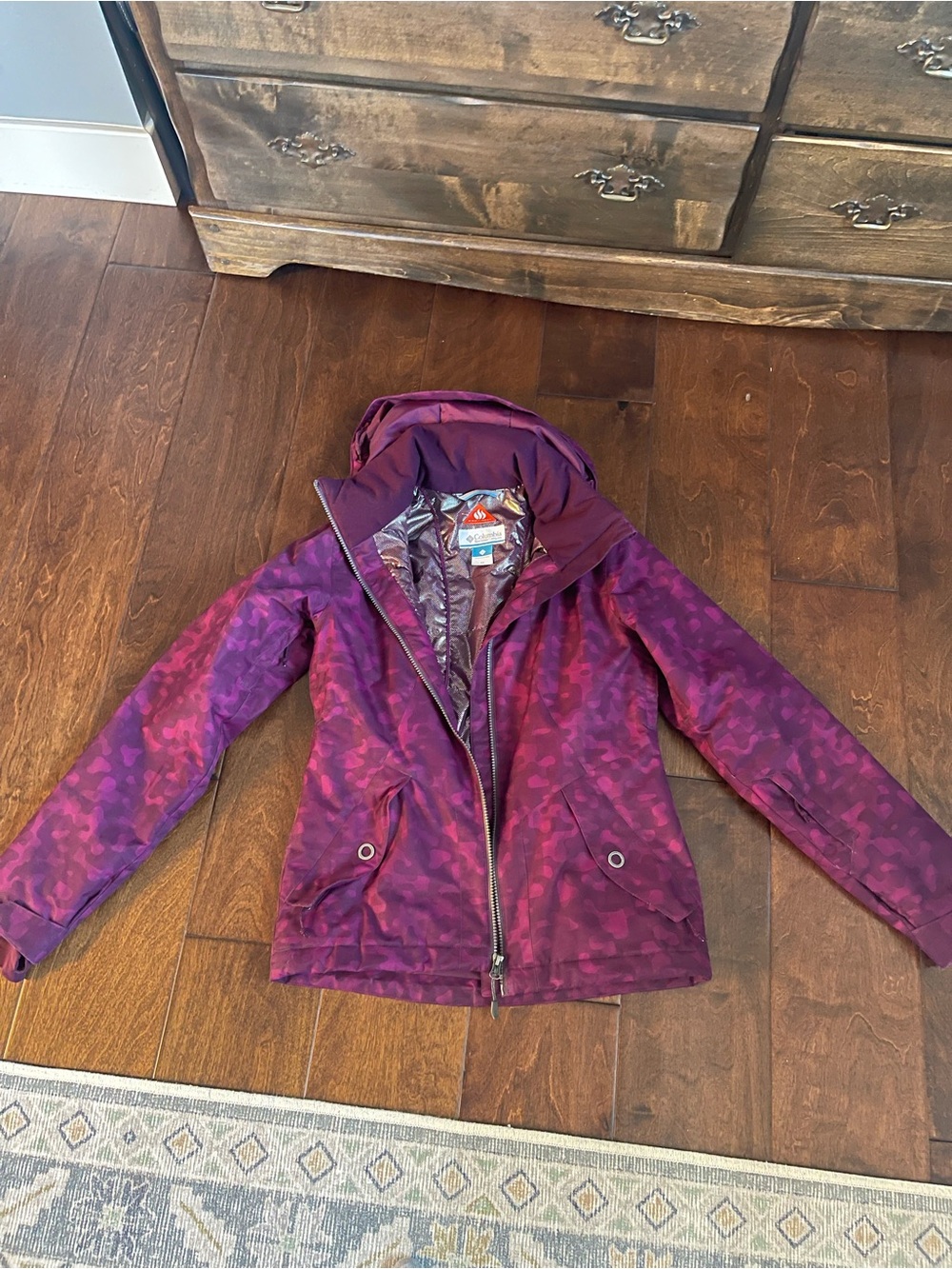 Women’s Columbia Purple Patterned Winter ski Jacket with Hood